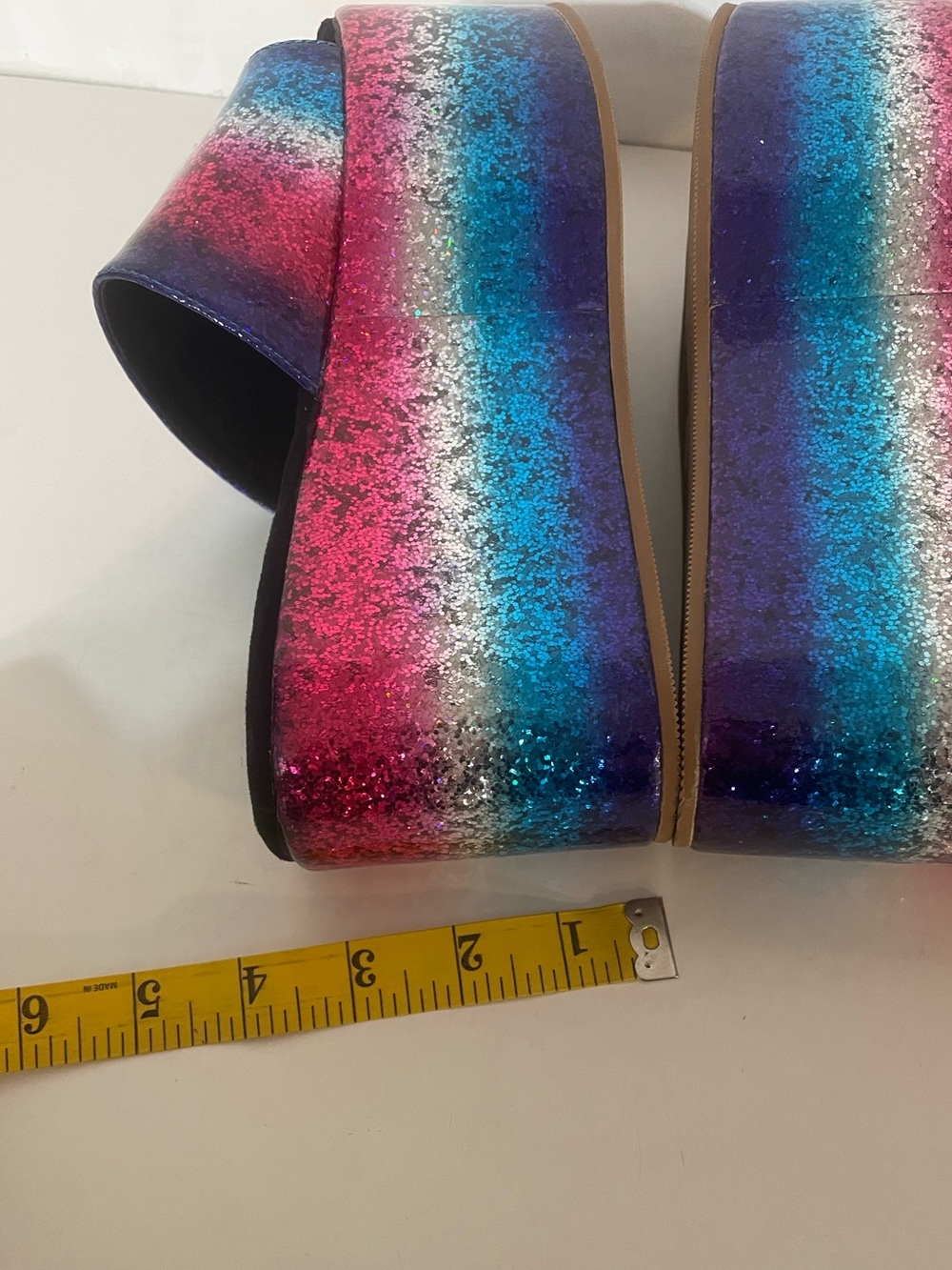 Shane Justin Cotton Candy Rainbow Burst Slides - Picture 7 of 9